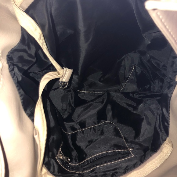 Faux leather bag - Picture 4 of 4